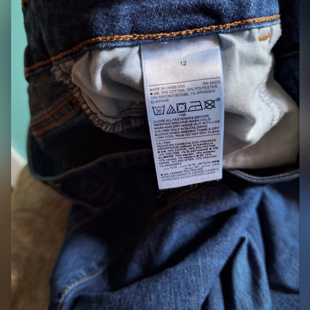 OLD NAVY Mid-Rise Super Skinny Jeans for Women Size 12 - Picture 6 of 8